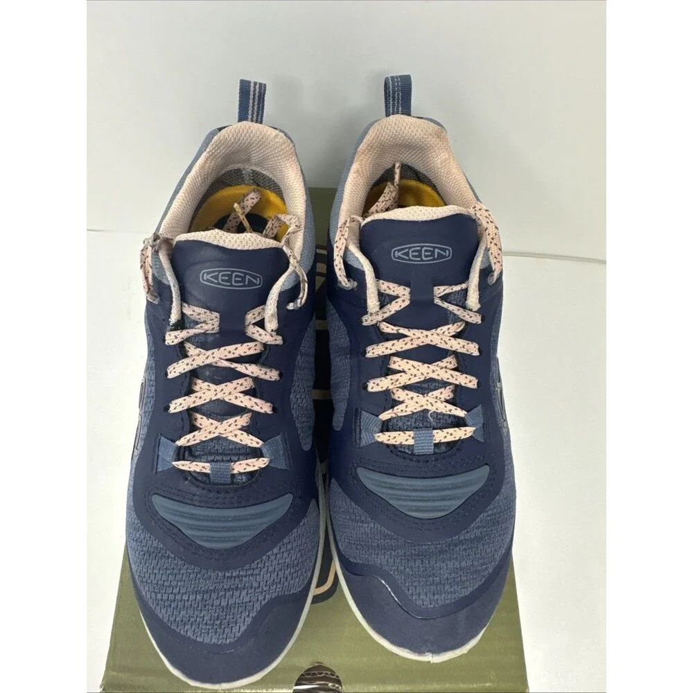 KEEN Women's TERRADORA FLEX Waterproof Hiking Sneakers Size 6.5 INDIGO/PEACH